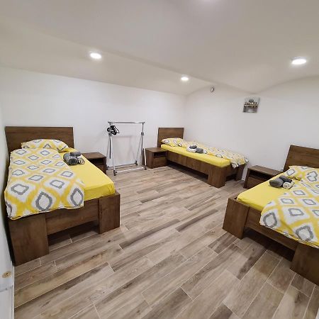 Apartment Dinlux Марибор Экстерьер фото