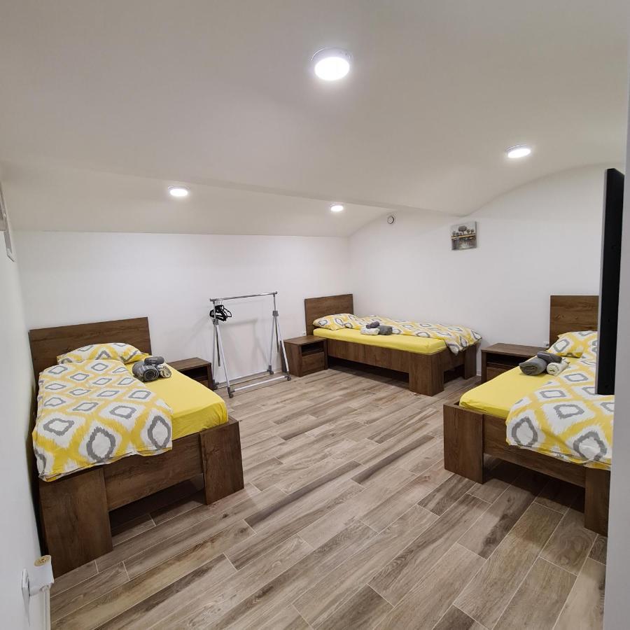 Apartment Dinlux Марибор Экстерьер фото